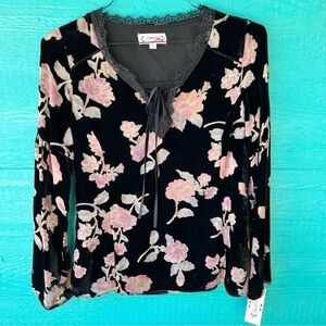 NANETTE LEPORE BLACK VELVET FLORAL BURNOUT LS BLOUSE BELL SLEEVES SIZE XS NWT